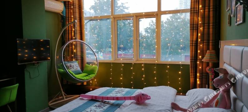 十堰逸家时尚公寓图片