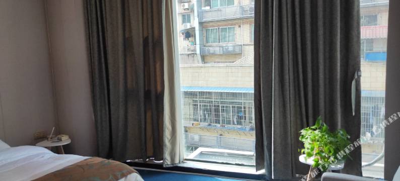 自贡明亿格调酒店图片