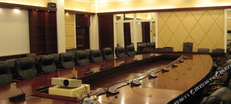 康县梅园会议中心图片