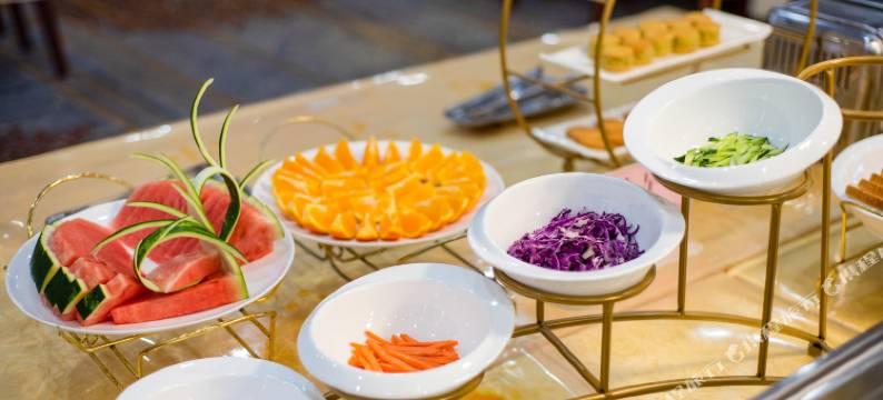 昆明宝海明珠大酒店(昆明站双桥夜市风情街店)图片