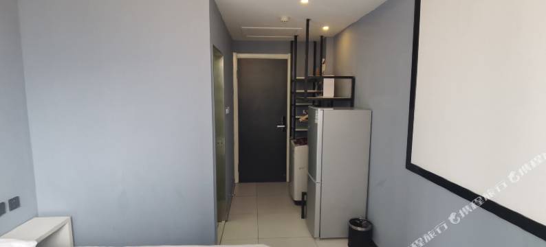 智慧熊酒店(大连火车站中山广场地铁站店)图片