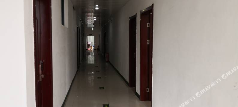 三原亿家宾馆图片