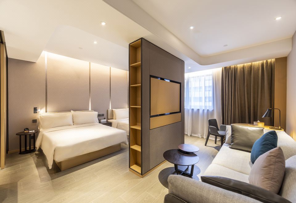 Atour Hotel Huaxia Avenue Zhengzhou Xinzheng International Airport Hotel Overview