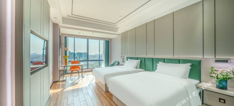 蔚蓝酒店(柳州高铁站谷埠街店)图片