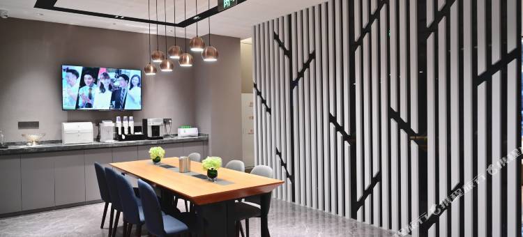 如家商旅酒店(北京国展中心西坝河地铁站店)图片