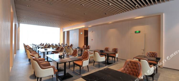 银通奕居假日酒店(阜新市人民政府店)图片