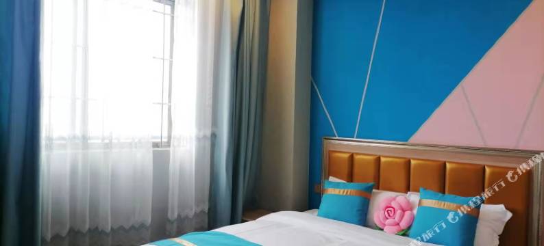 祥润主题客房(中山小榄高铁站东升国宴店)图片