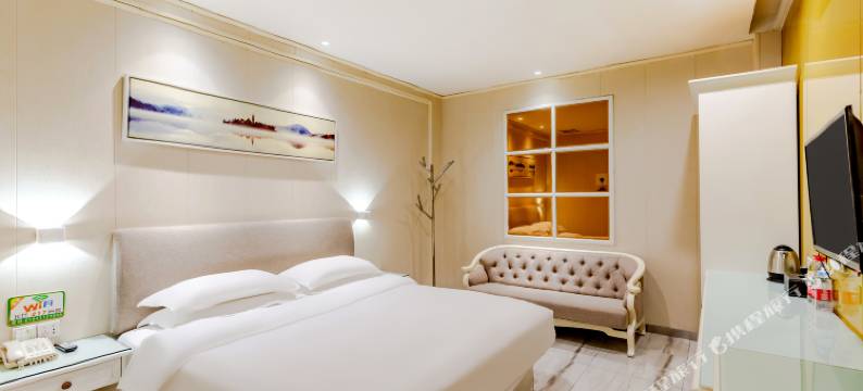 天美乐假日旅店(皖西学院店)图片