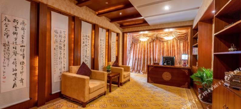 香格里拉都吉呢咪藏文化主题酒店(独克宗古城店)图片