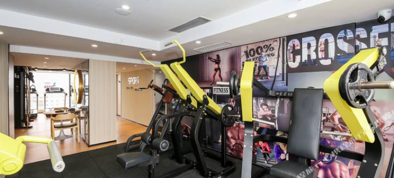 晨龙茄啡酒店(广州天河客运站长湴地铁站店)图片