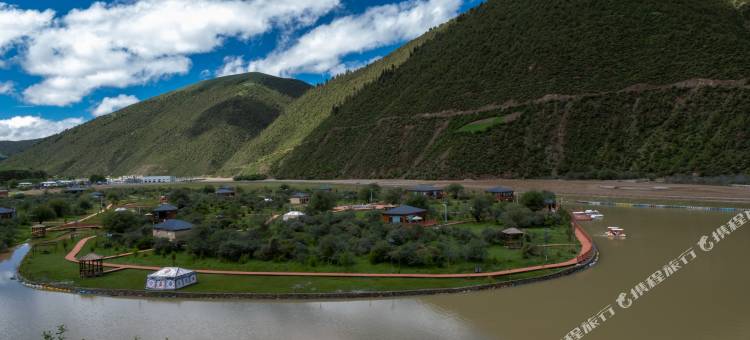 白玛岭温泉康养洒咧城图片