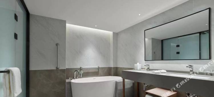 拉萨天峰希尔顿花园酒店图片