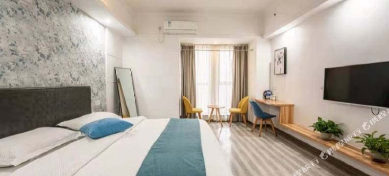 轻选民宿(长沙树木岭地铁站店)图片