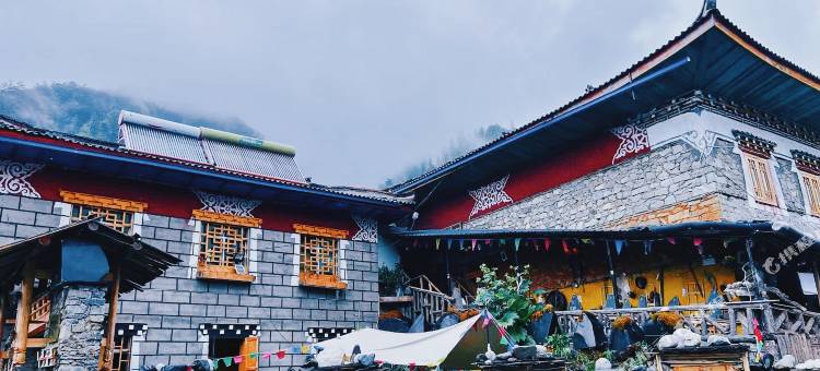 九龙陆汪旅客之家图片