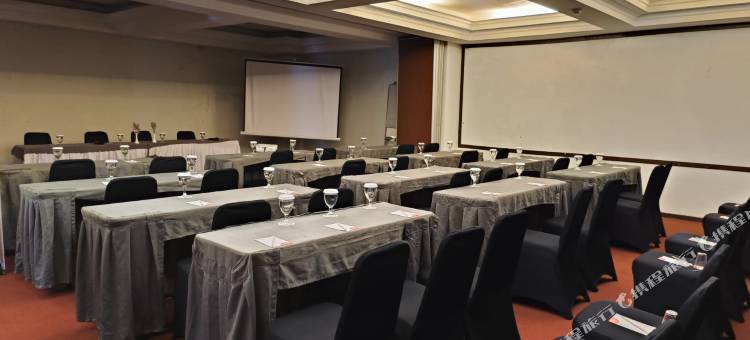 努拉酒店奇拉卡普(Hotel Noola Cilacap)图片