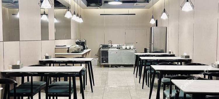 M·星空酒店(和谐广场店)图片