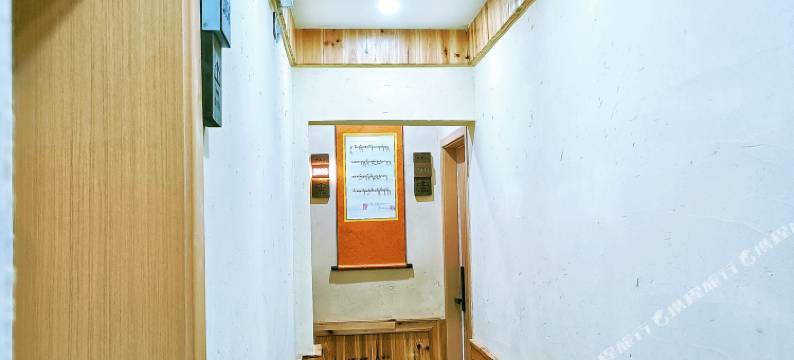 康定博贡噶民宿(318国道康定中学店)图片
