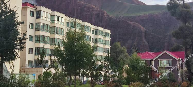 祁连盛唐翠光饭店图片