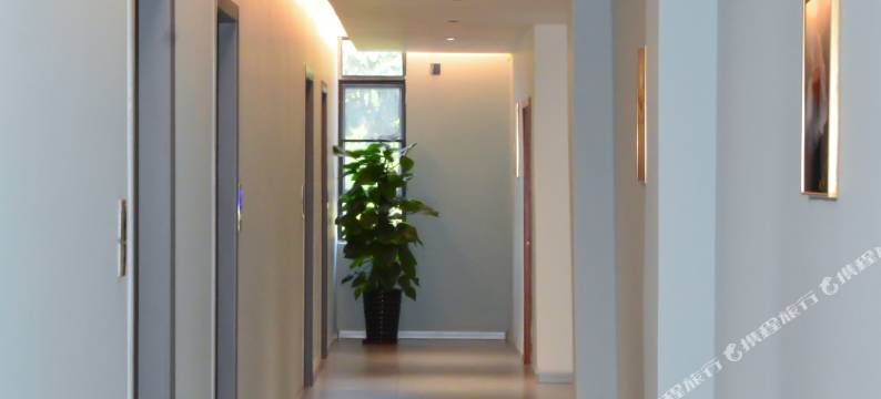 林韵山居民宿(崇左民族师范学院店)图片