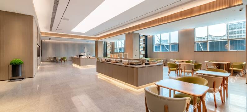 中顺酒店(宜昌火车东站店)图片