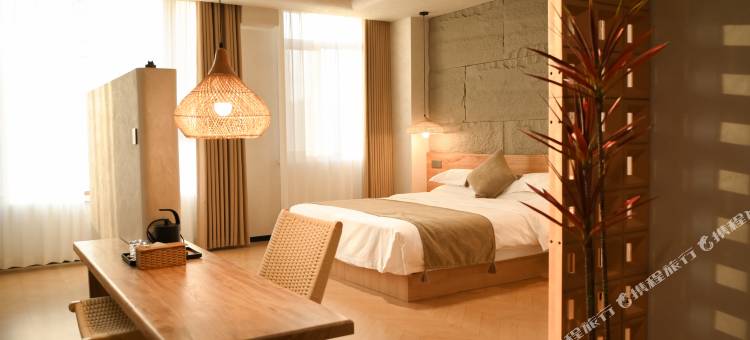 安遇酒店(乌兰察布之夜高铁站店)图片