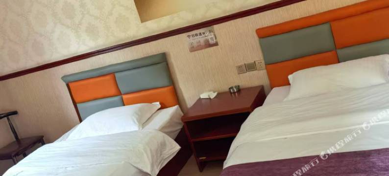 雅江雅途大酒店图片