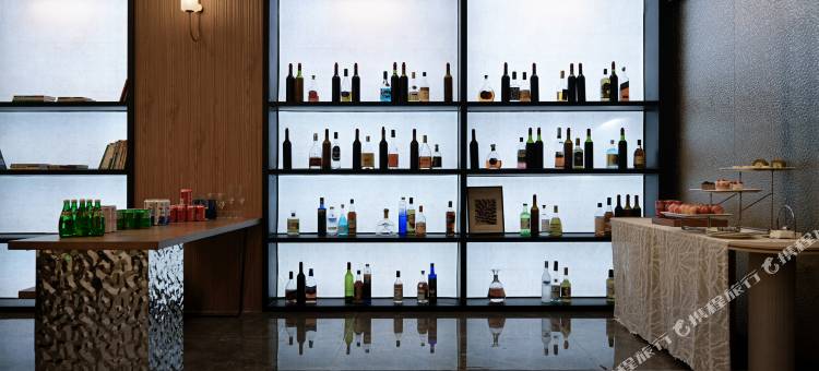贵阳半山酒店(甲秀楼青云市集店)图片