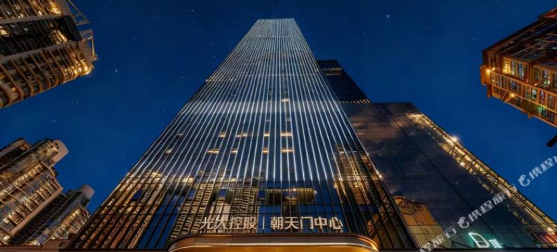 轩悦嘉高空江景酒店(解放碑来福士广场店)图片