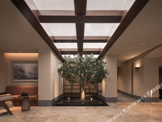 北京金融街月坛亚朵见野酒店