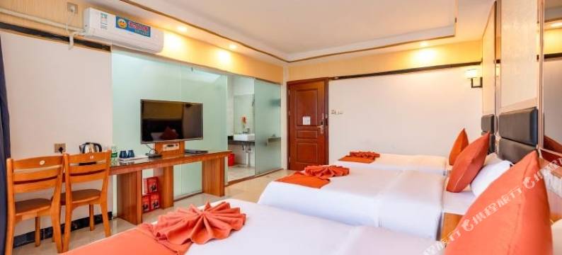 新兴优居乐主题酒店图片