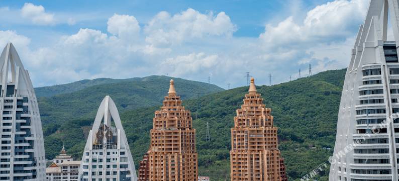 西双版纳嘎纳观江酒店(告庄星光夜市店)图片