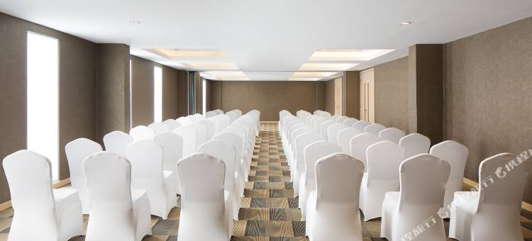 阿雅卡套房酒店(Ayaka Suites)图片