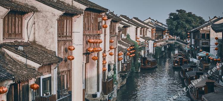 城市艺漫丨YIMAN·HOTEL酒店(苏州山塘街寒山寺店)图片