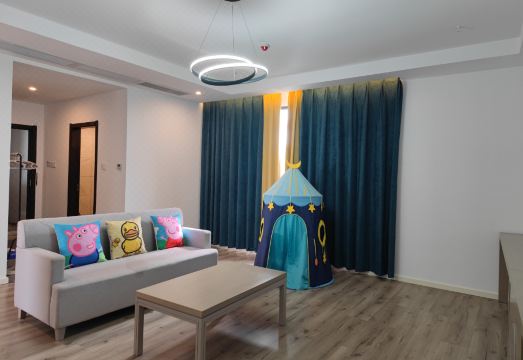 Yuanshanshe Homestay (Guilin Rongchuang Paradise University of Technology) Hotel Overview