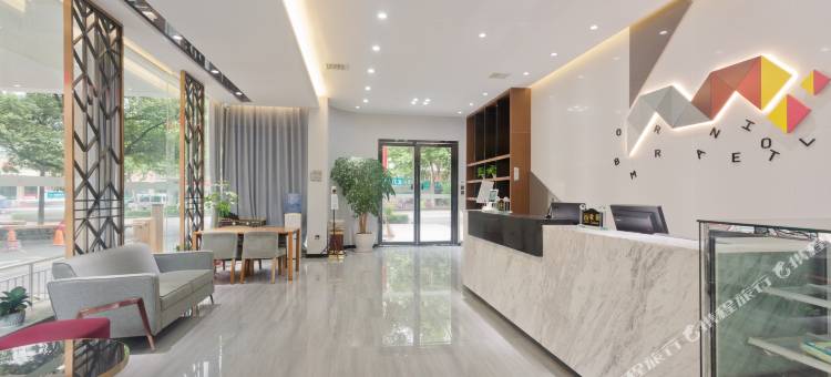 柏曼酒店(荆门火车站店)图片