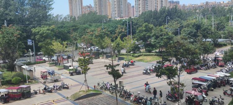 怡圆梦雅公寓(新乡大学城宝龙广场店)图片