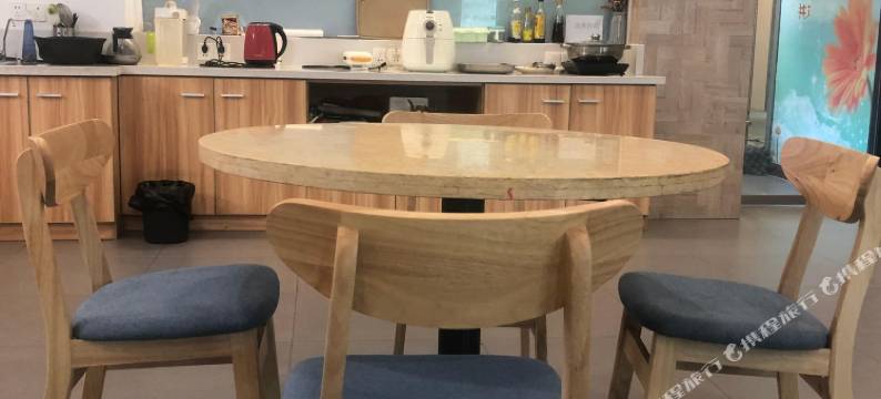 全淇轻居酒店(丹阳火车站眼镜城店)图片