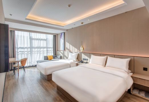 Starway Hotel (Yulin Shenmu Bus Station) Hotel Overview