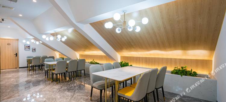 星程酒店(旬阳火车站廊桥店)图片