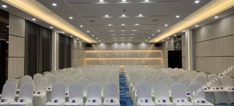 敦煌中洲国际酒店(敦煌夜市店)图片