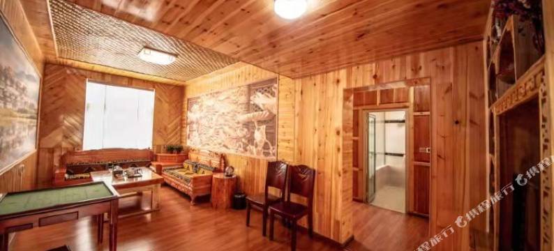 香格里拉邬萨民宿图片