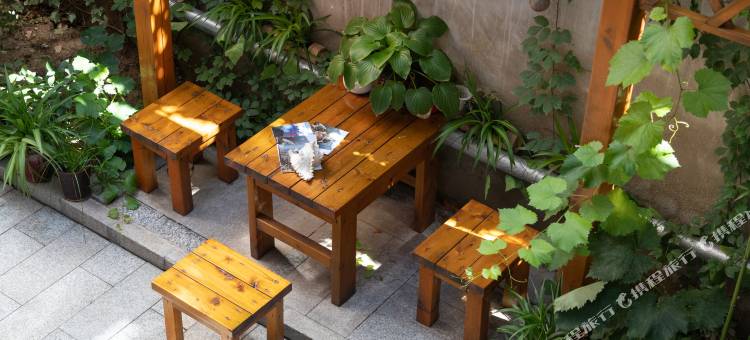 花筑·游途小巷套房民宿(华山景区游客中心店)图片