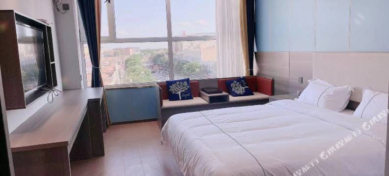 轻刻年华精品快捷酒店图片