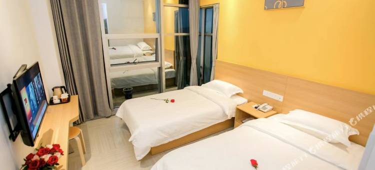 布丁严选酒店(临平经济开发区汽车北站店)图片