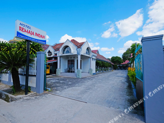 首都O 91046 马桑巴丽人酒店