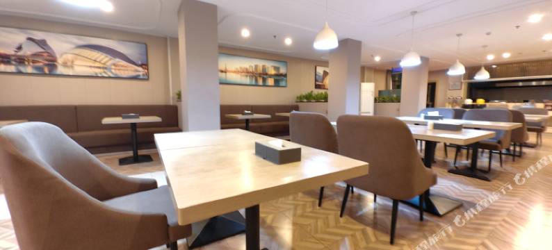 喜安智享酒店(东莞黄江沃尔玛天虹商场店)图片