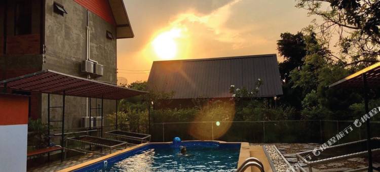 Parichat house图片