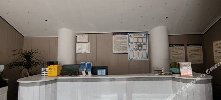 铜锣湾精品智慧酒店(朝阳农贸市场店)图片