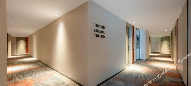 柏曼酒店(湛江吴川解放中路港丰广场店)图片