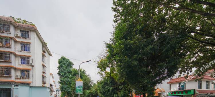 梦景·尚品酒店(西双版纳景洪泼水广场店)图片